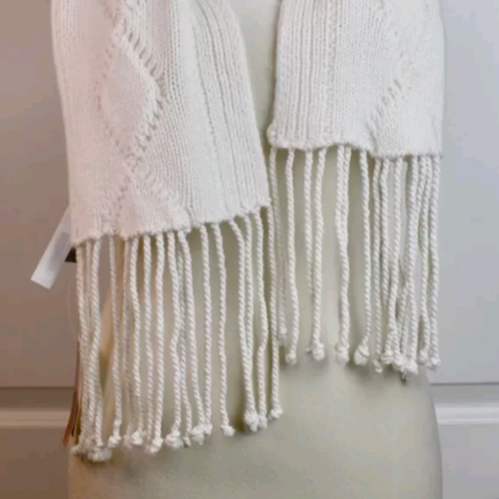 NWOT- Ann Taylor Scarf